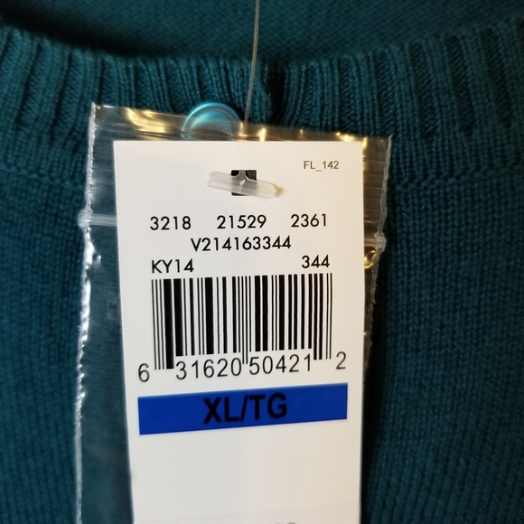 Van Heusen Cotton 3/4 Length Sleeve Button Up Cardigan Sweater NWT - Picture 8 of 13